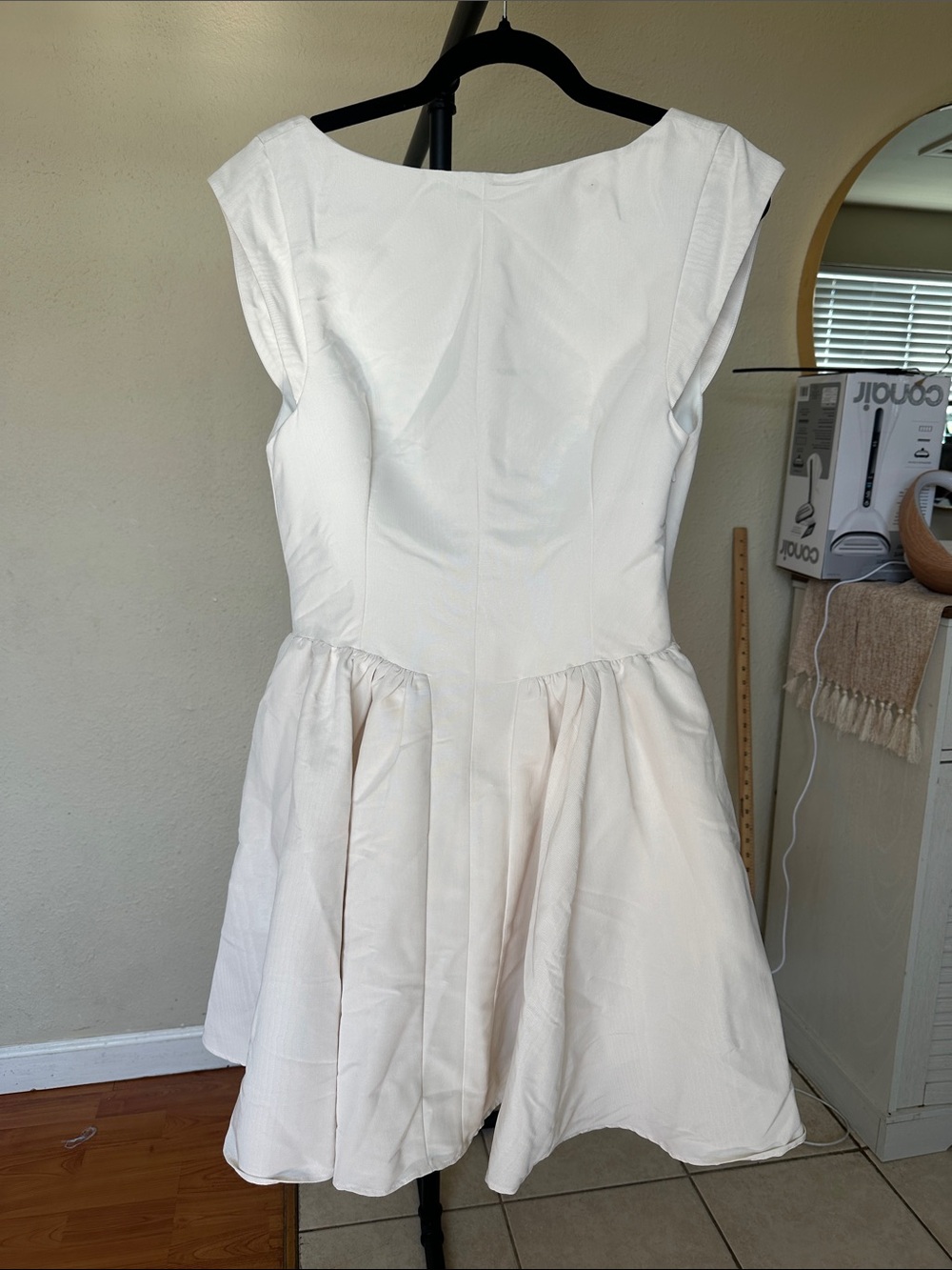 HOUSE OF CB 'Enchant' White Open Back Mini Dress NWOT size XL regular length - Picture 4 of 12